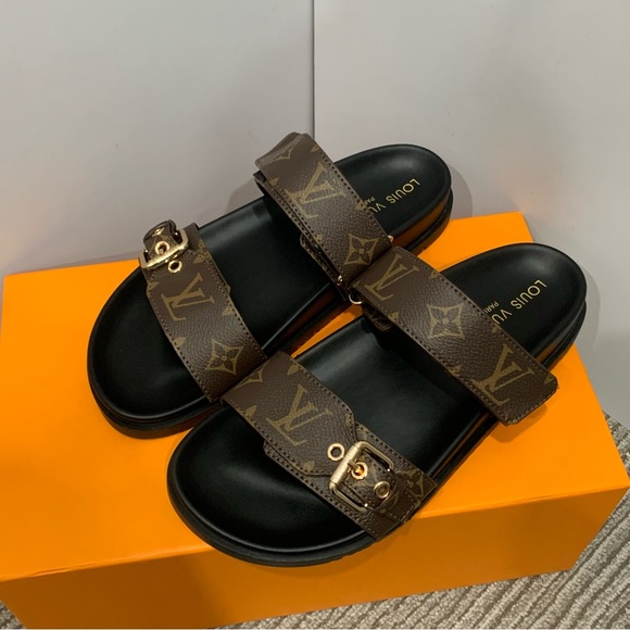 Louis Vuitton 🍃 Shoes - Louis Vuitton Women’s Sandals